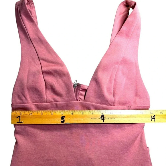 Lulus backless mini dress size Medium Antique Pink color - Picture 6 of 10